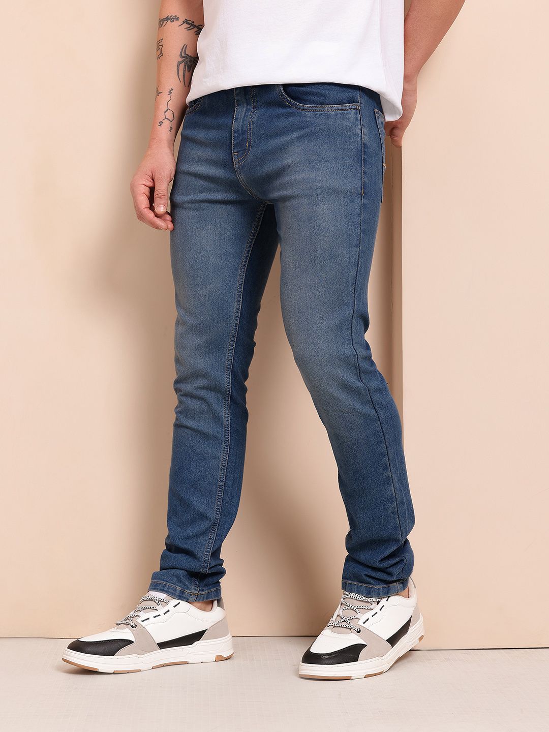 Mast & Harbour Men Skinny Fit Mid-Rise Light Fade Stretchable Jeans