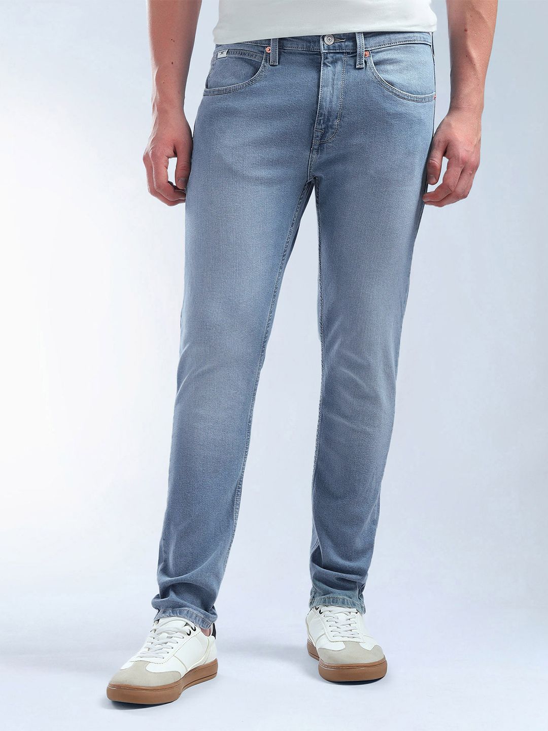 Flying Machine Flying Machine Slash Slim Tapered Fit Light Washed Jeans