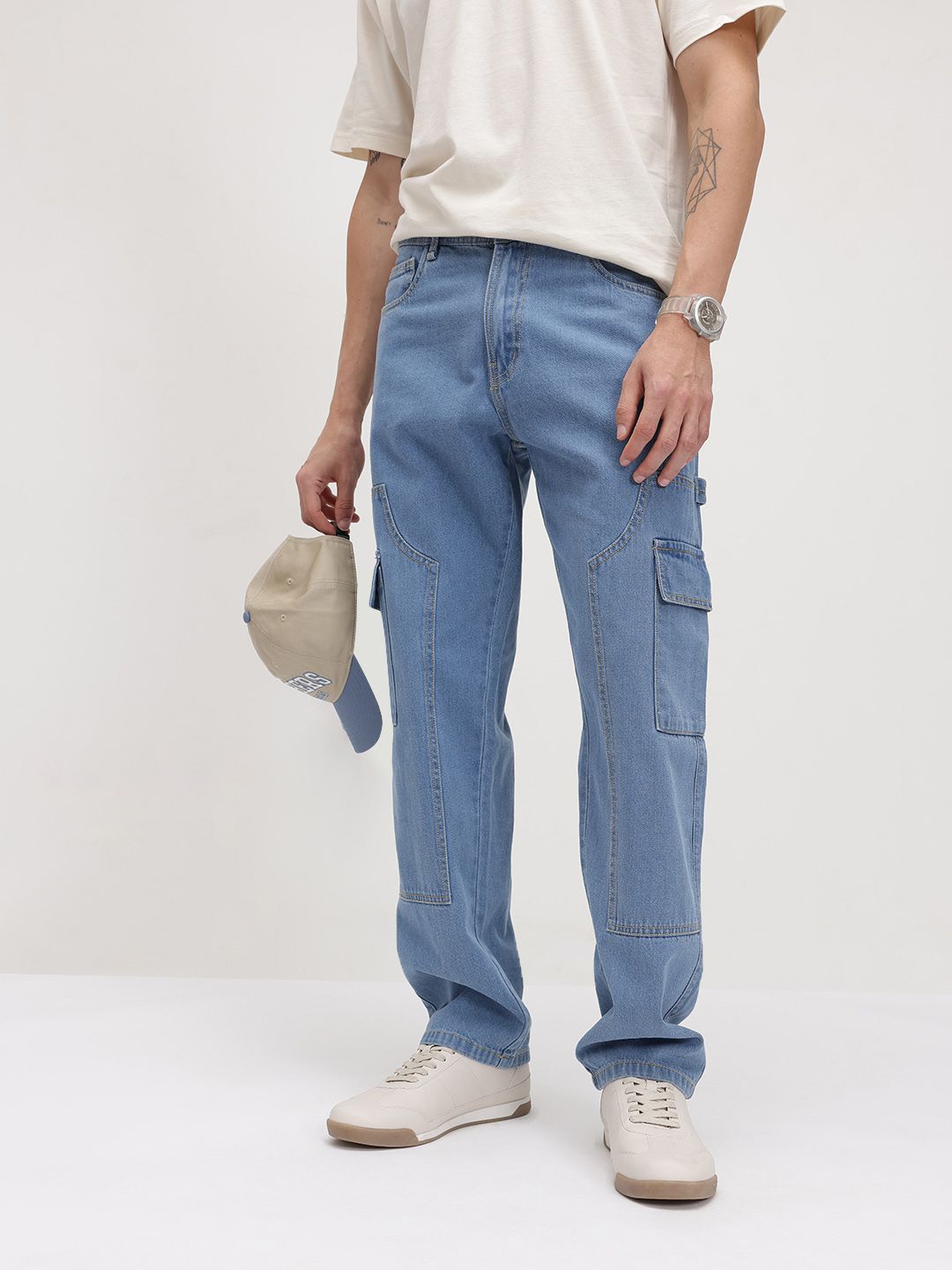 The Roadster Life Co. Men Straight Fit Jeans