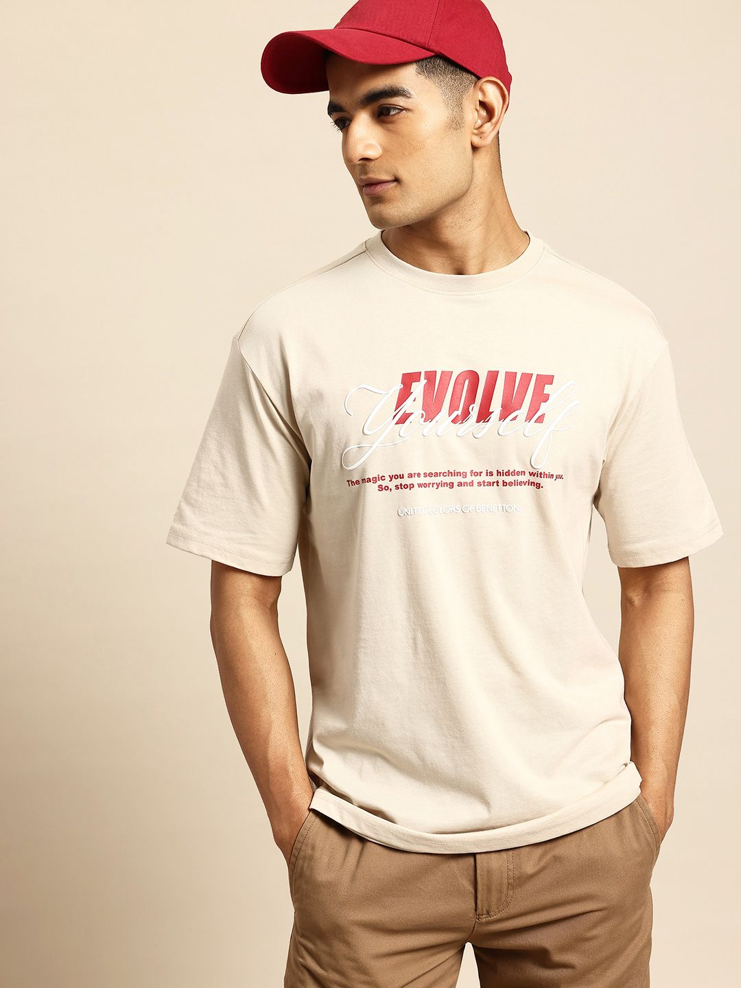 United Colors of Benetton Men Typography Printed Drop-Shoulder Sleeves Relaxed Fit T-shirt