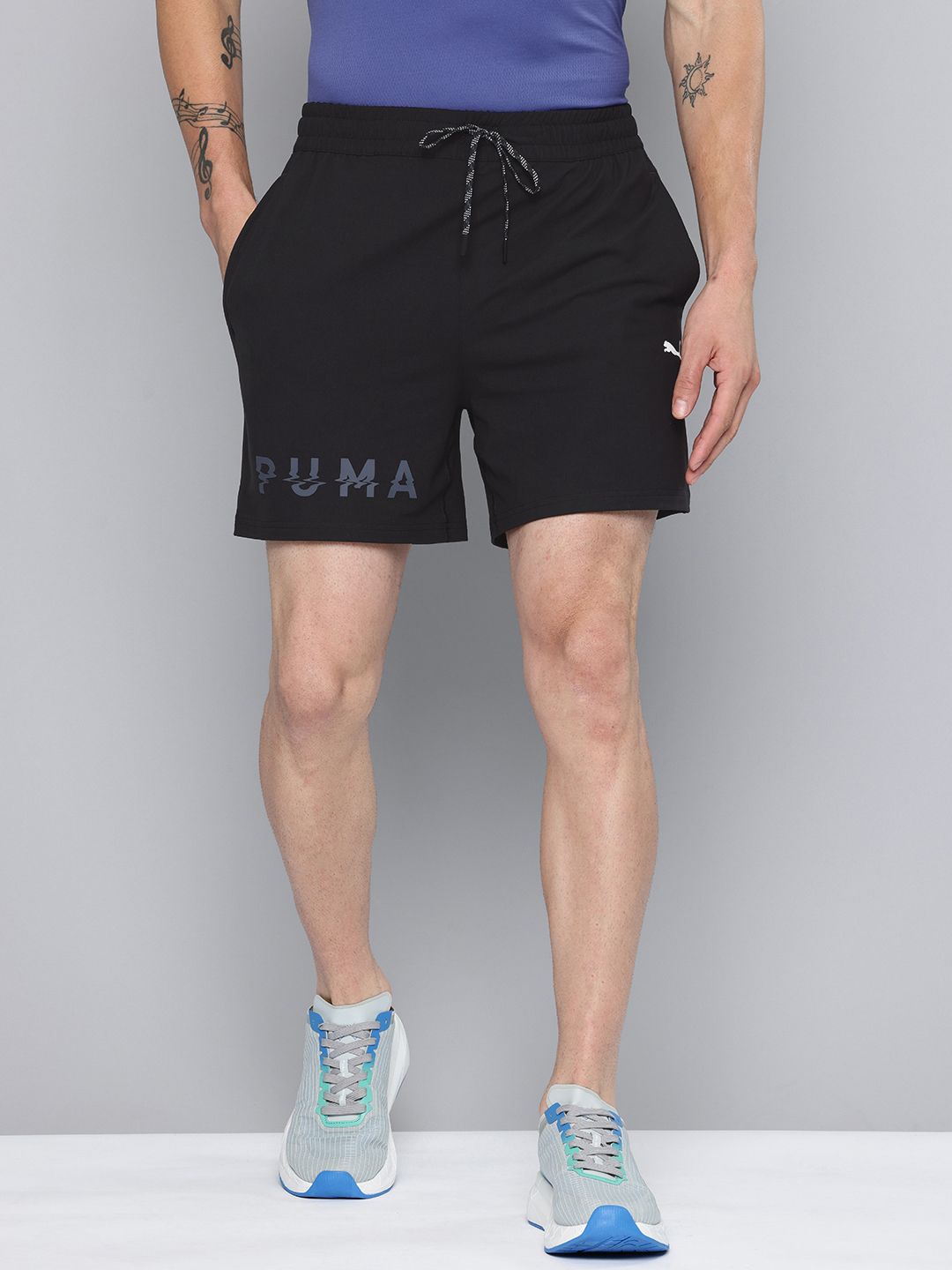 Buy Puma Men dryCELL CLOUDSPUN Printed Training 5