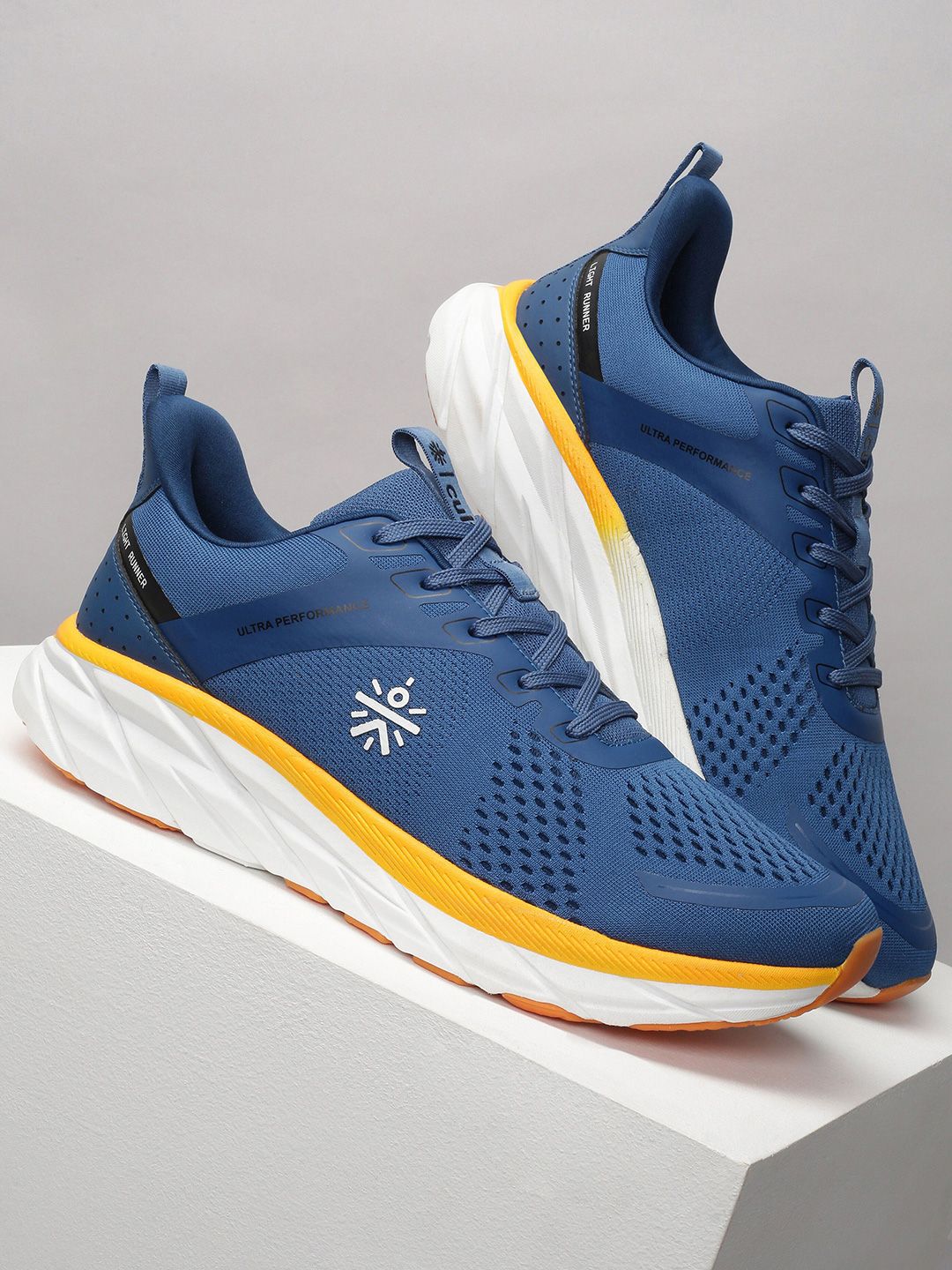 CULT Men Hyperion Running Shoes