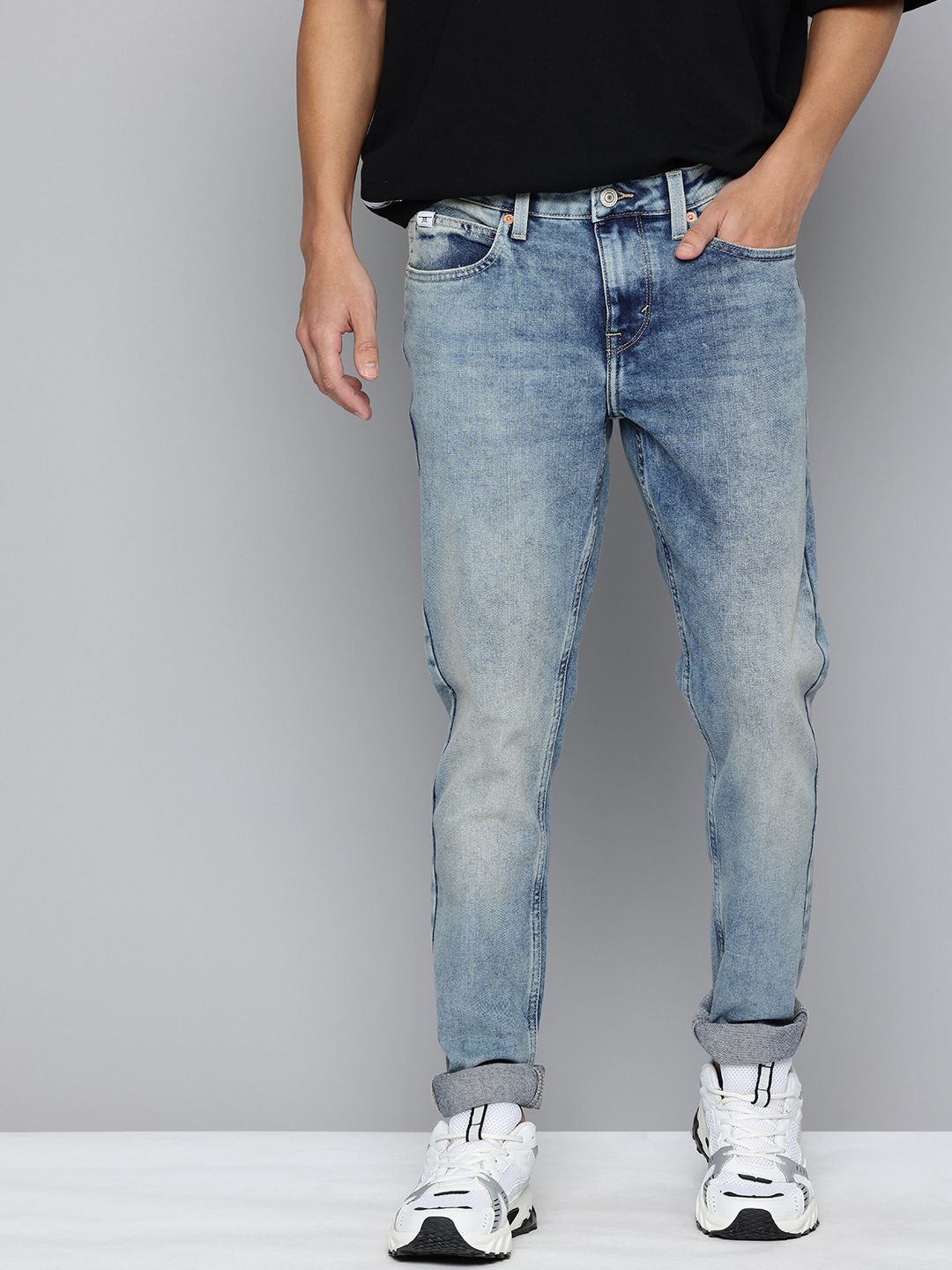 Flying Machine Men Super Skinny Fit Low-Rise Heavy Fade Stretchable Jeans