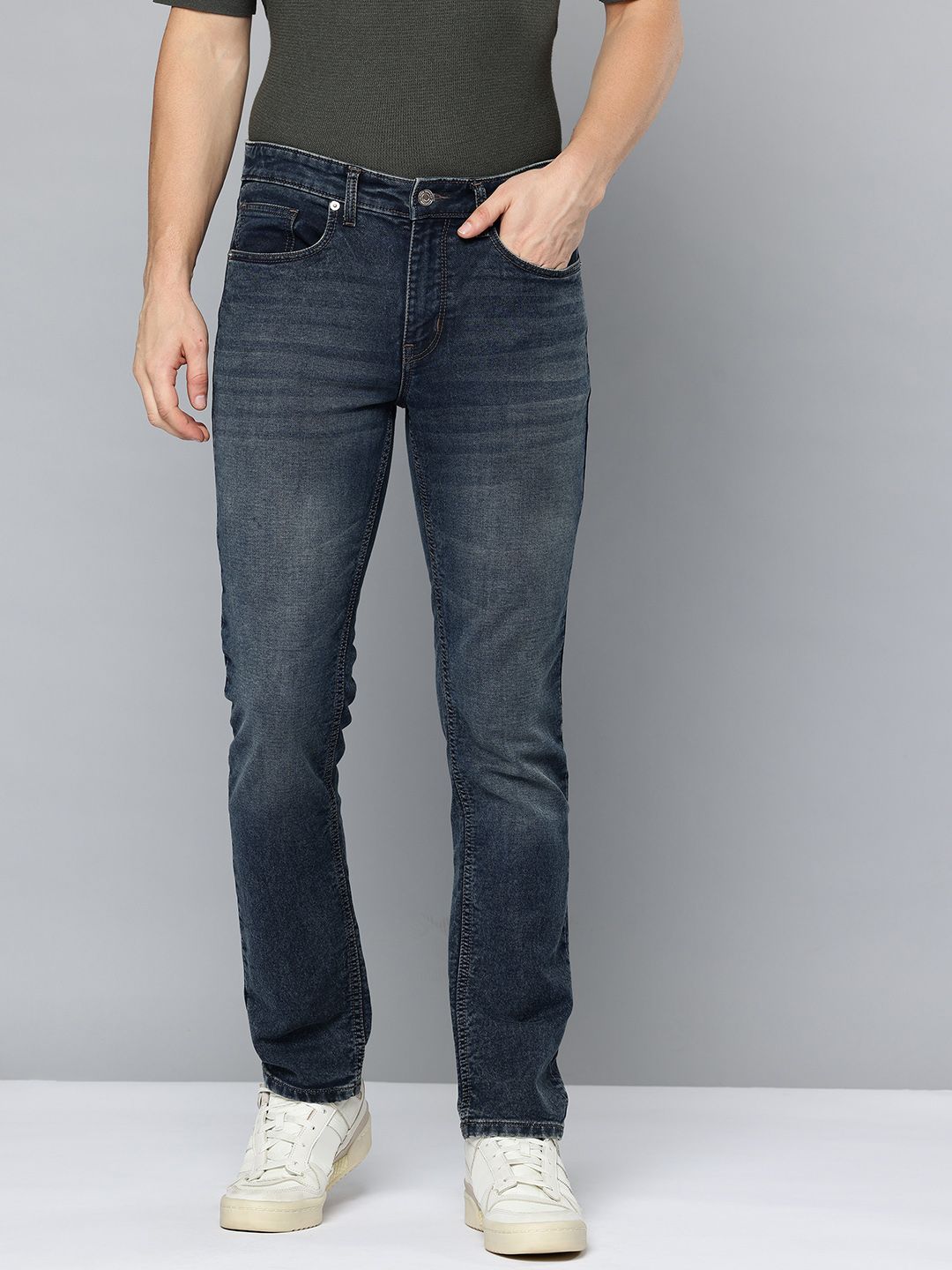 Flying Machine Men Freddie Slim Straight Fit Mid-Rise Light Fade Stretchable Jeans