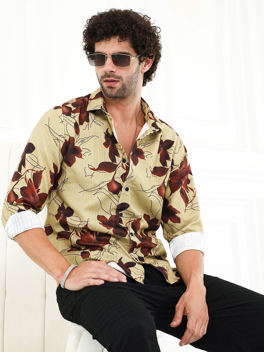 CAHOOT Men Comfort Regular Fit Spread Collar Floral Printed Casual Shirt