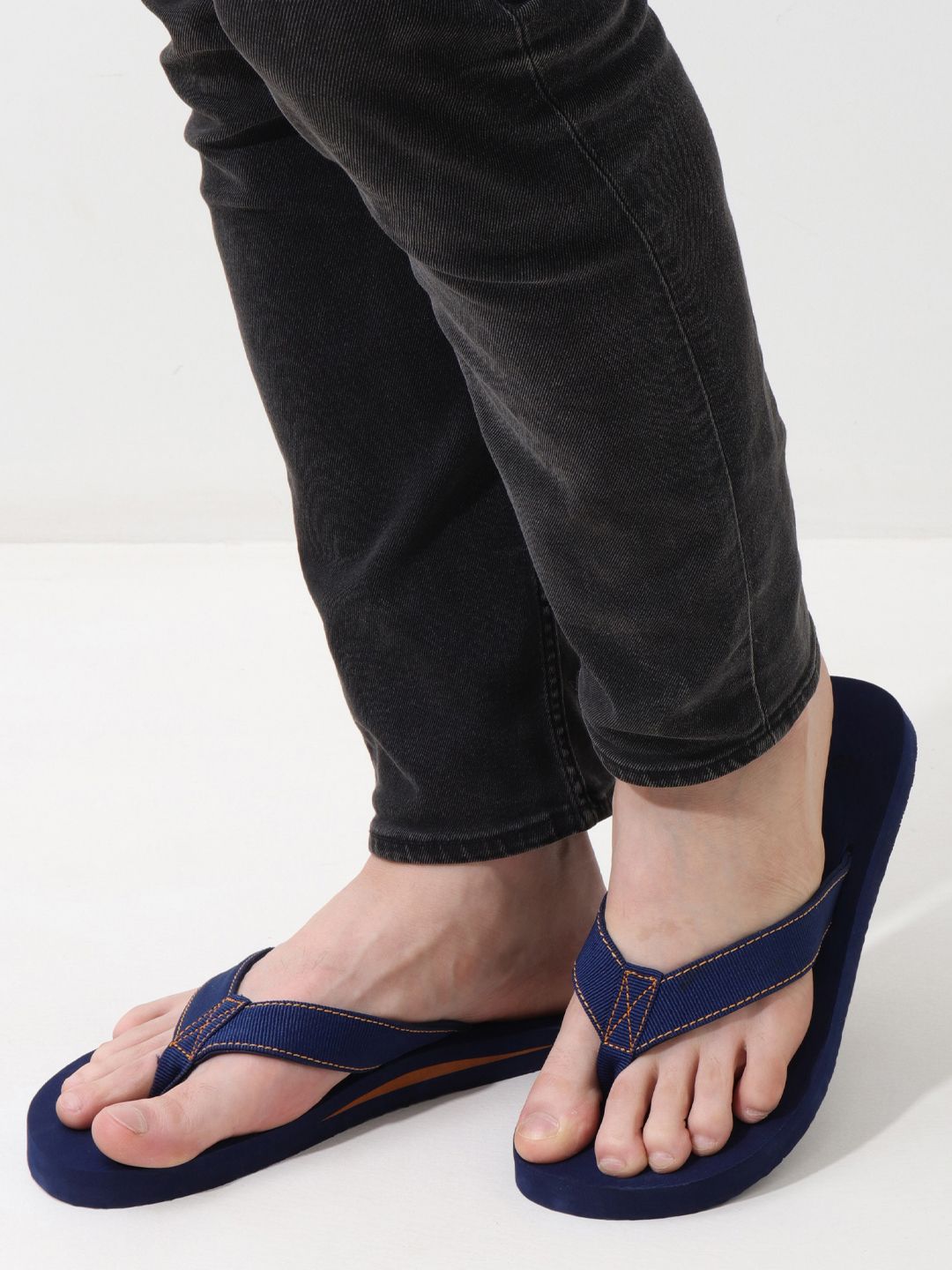 NoStrain Men Thong Flip-Flops