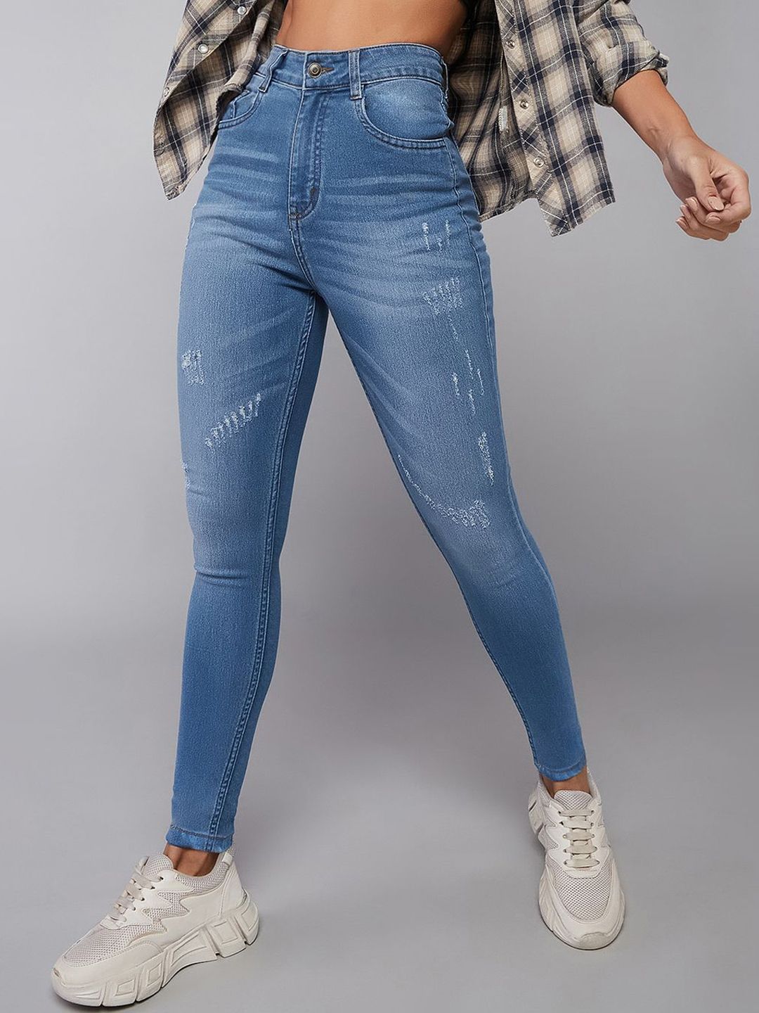 DOLCE CRUDO Women Skinny Fit High-Rise Mildly Distressed Light Fade Stretchable Jeans