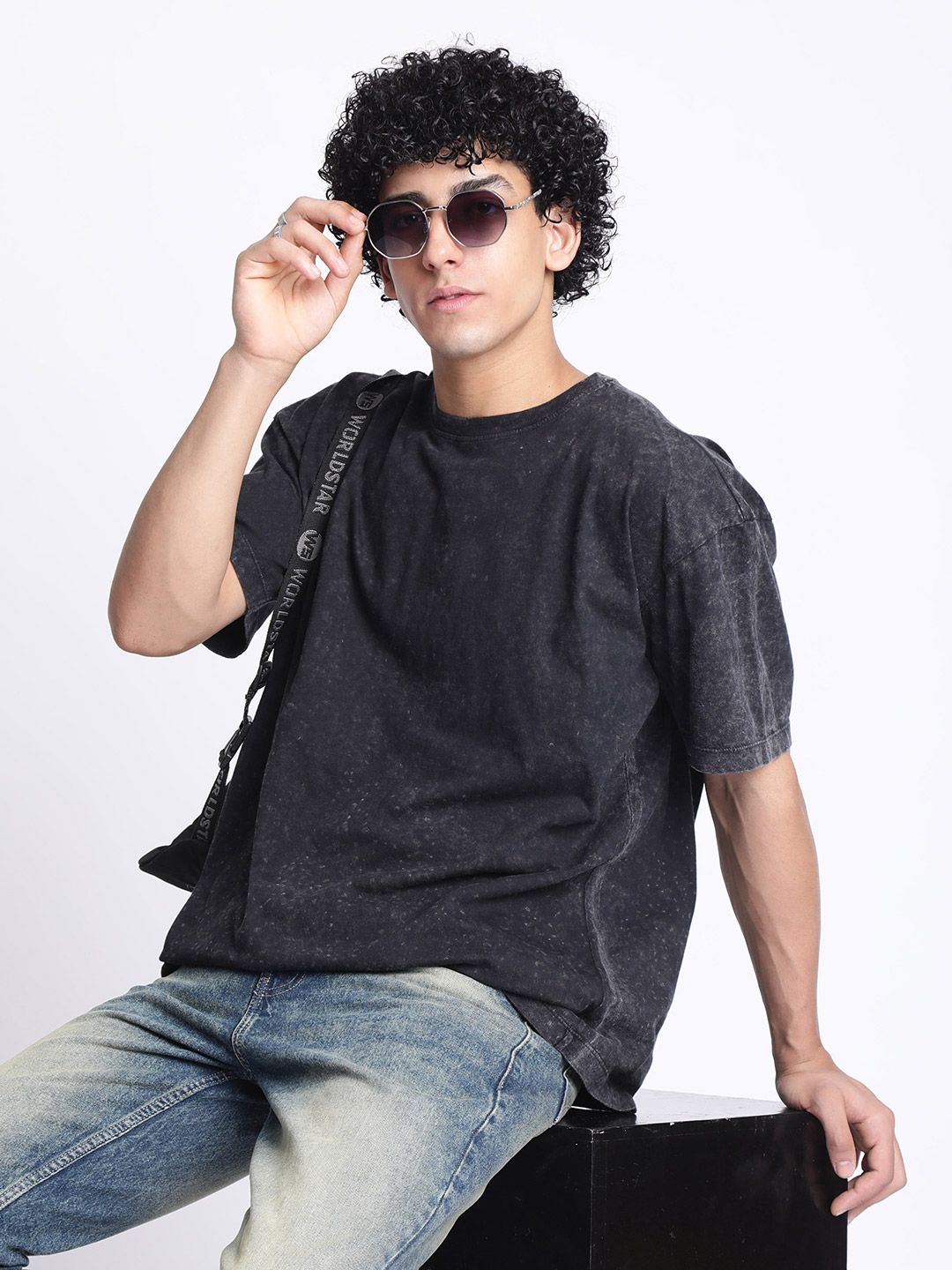 Bene Kleed Men Acid Wash Round Neck Cotton Oversized T-shirt