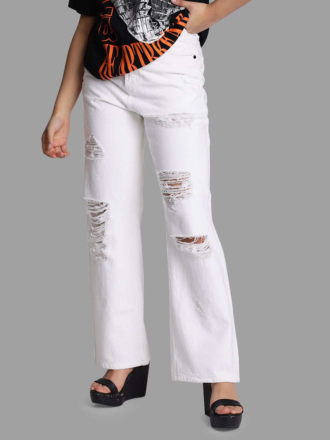 Bene Kleed Women Relaxed Fit High-Rise Mildly Distressed Jeans