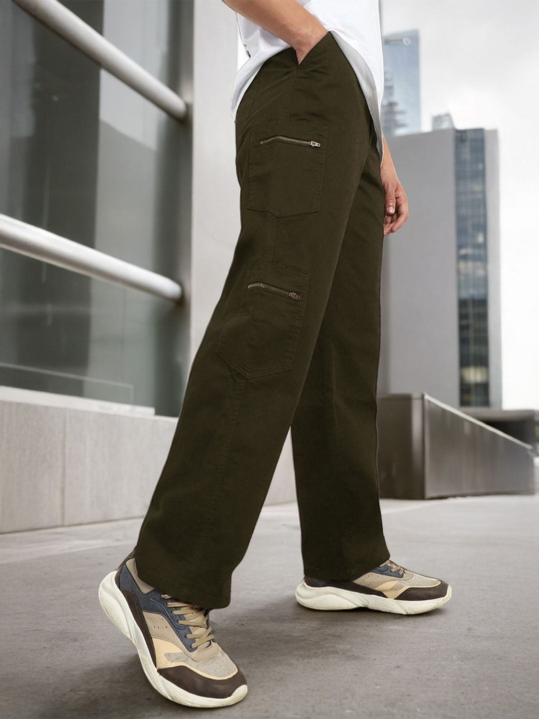 Buy NOBERO Men Straight Fit Zipper Woven Cargo Pants - Trousers