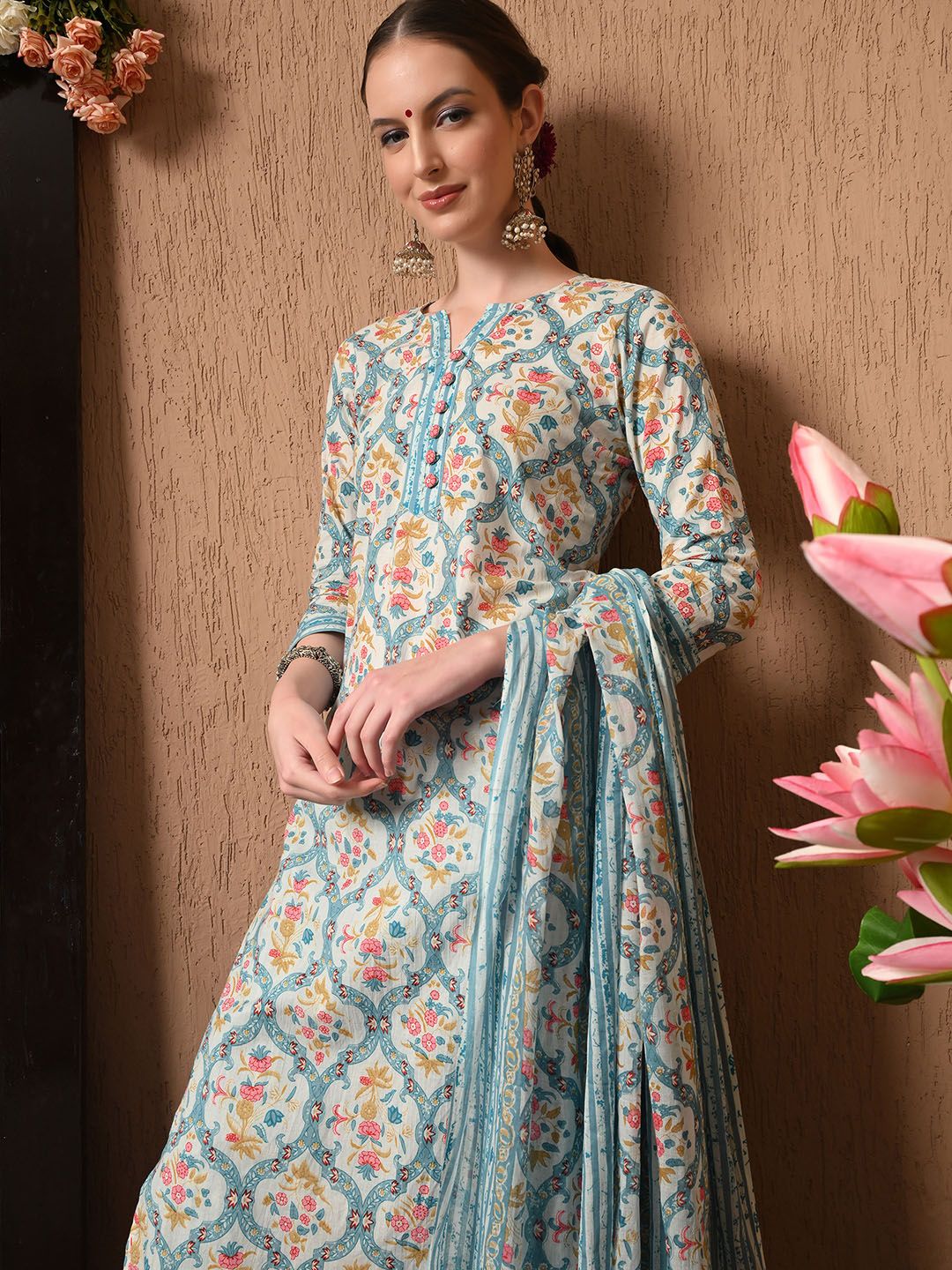Anouk Women Floral Printed Regular Pure Cotton Kurta with Trousers & With Dupatta