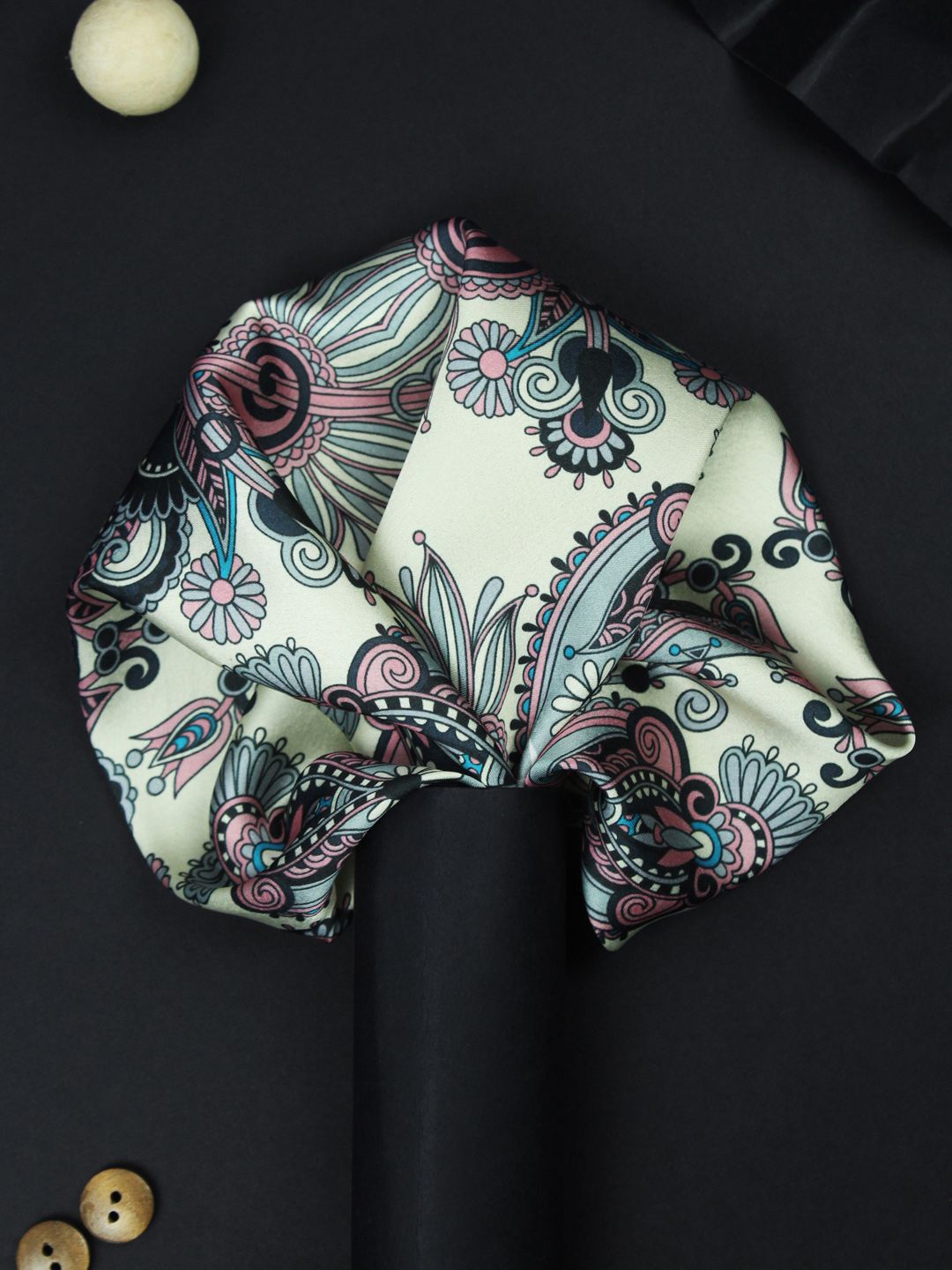 House of Pataudi Vintage Vogue Printed Pocket Square