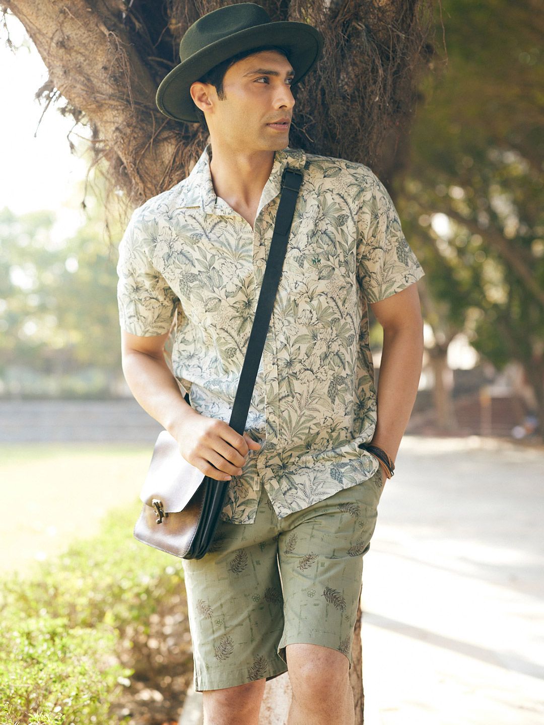 Crimsoune Club Men Printed Slim Fit Chino Shorts