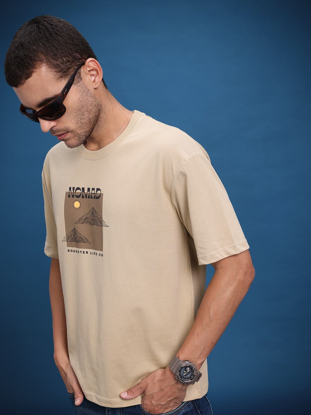 The Roadster Lifestyle Co. Graphic Printed T-shirt