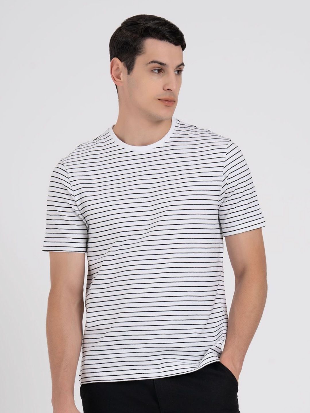 Red Tape Men Horizontal Stripe Round Neck Stretchable T-Shirt