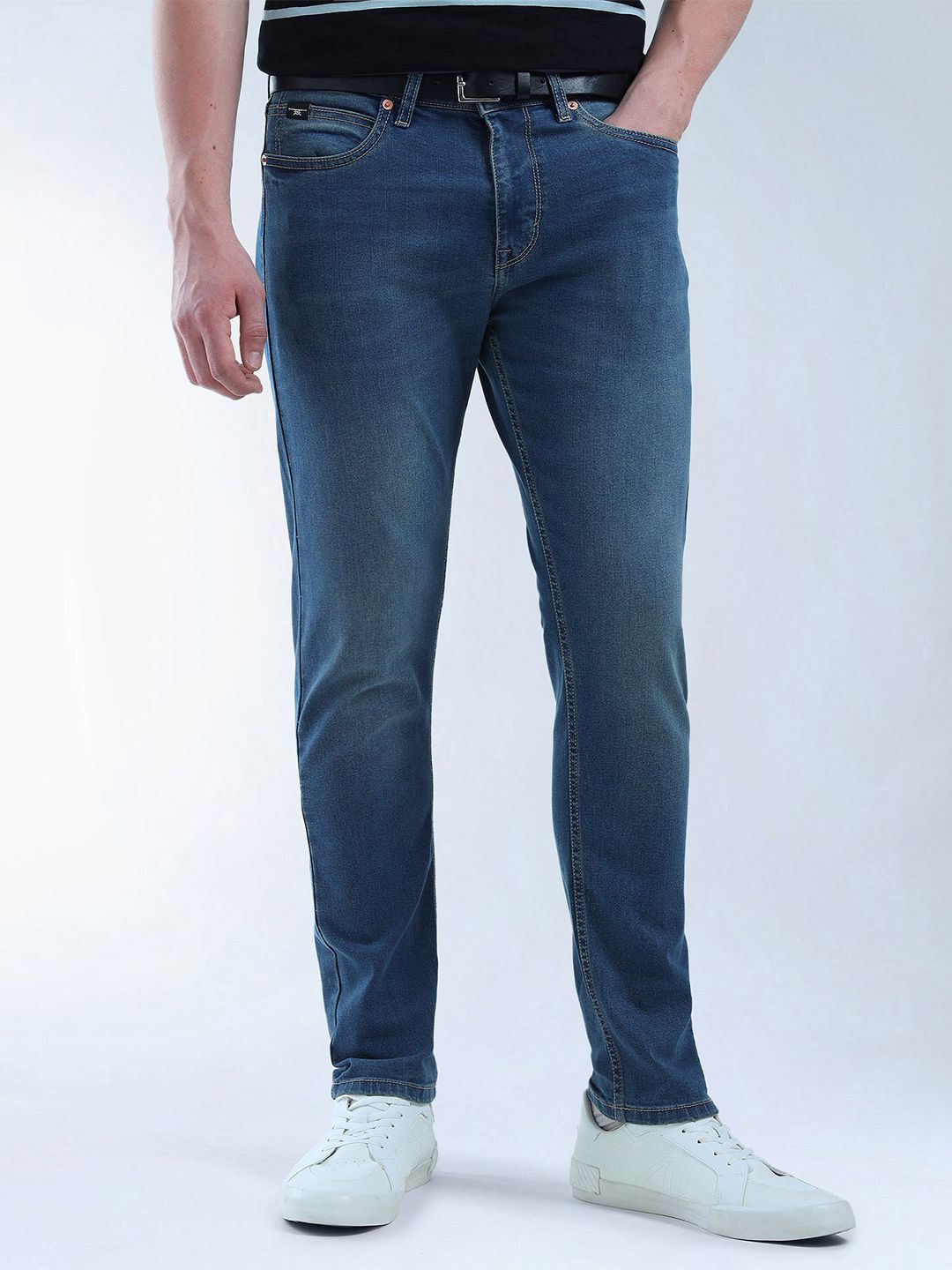 Flying Machine Men Slim Fit Light Fade Jeans