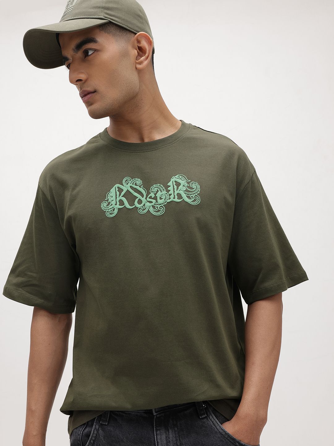 The Roadster Life Co Paisley Printed Drop-Shoulder Sleeves Pure Cotton Relaxed Fit T-shirt