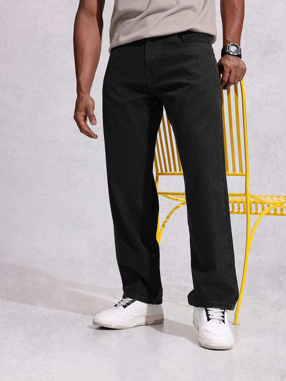 WROGN Men Pure Cotton Regular Fit Jeans