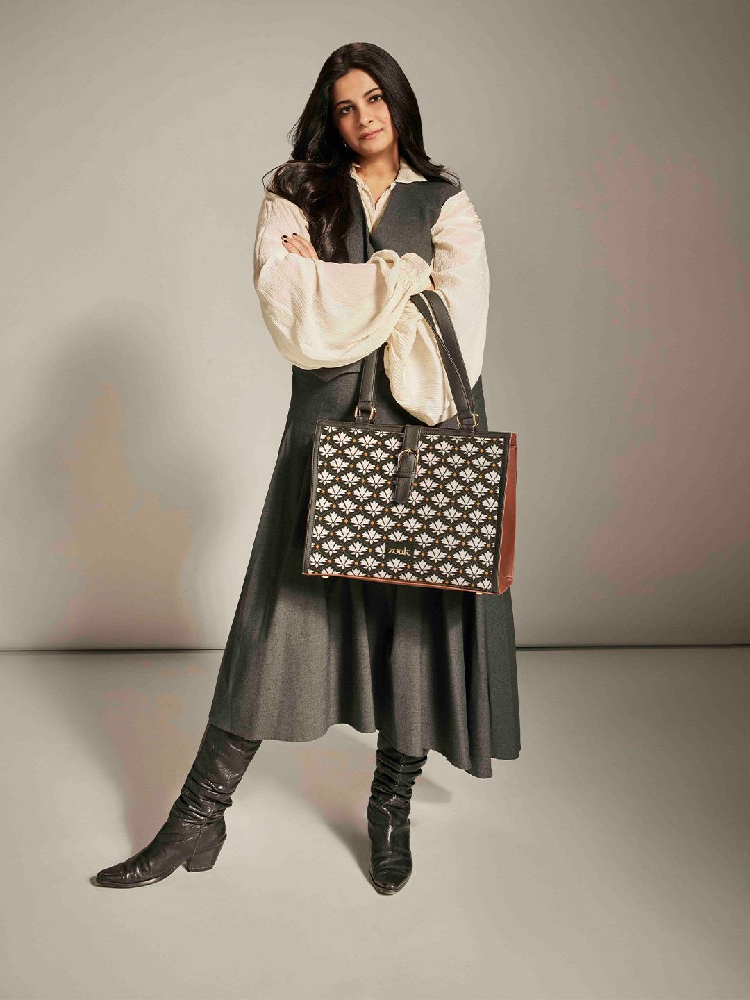 Buy ZOUK Women Floral Printed Shopper Rhea Kapoor Tote Bag - Bidri