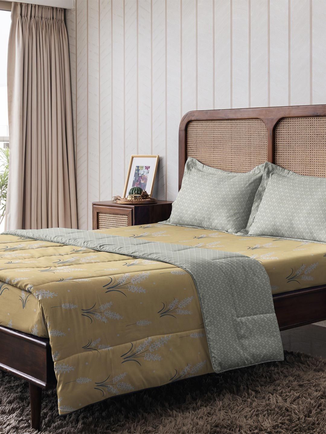 The Happy Pod Camel Brown & Grey Floral Microfiber AC Room 150 GSM Double Bed Comforter