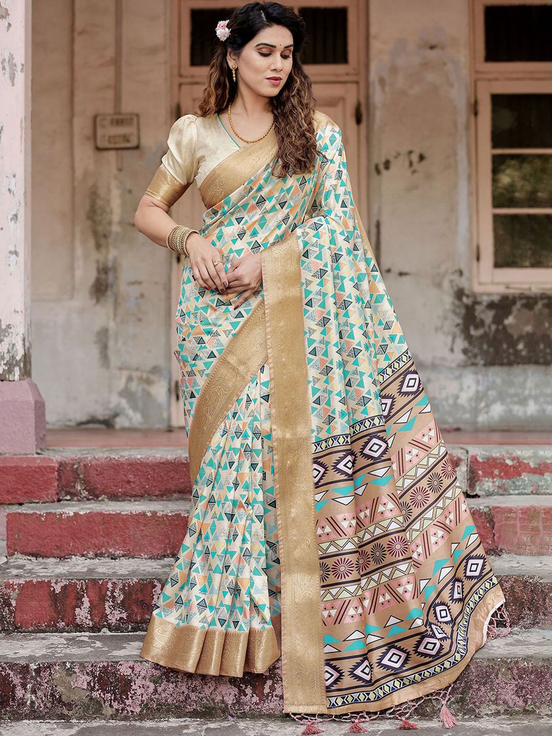 DIVASTRI Zari Silk Blend Paithani Saree