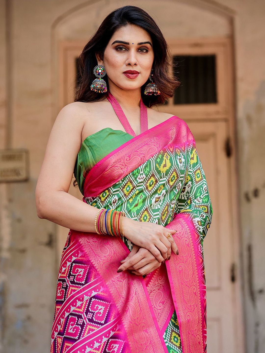 DIVASTRI Geometric Woven Design Zari Patola Saree