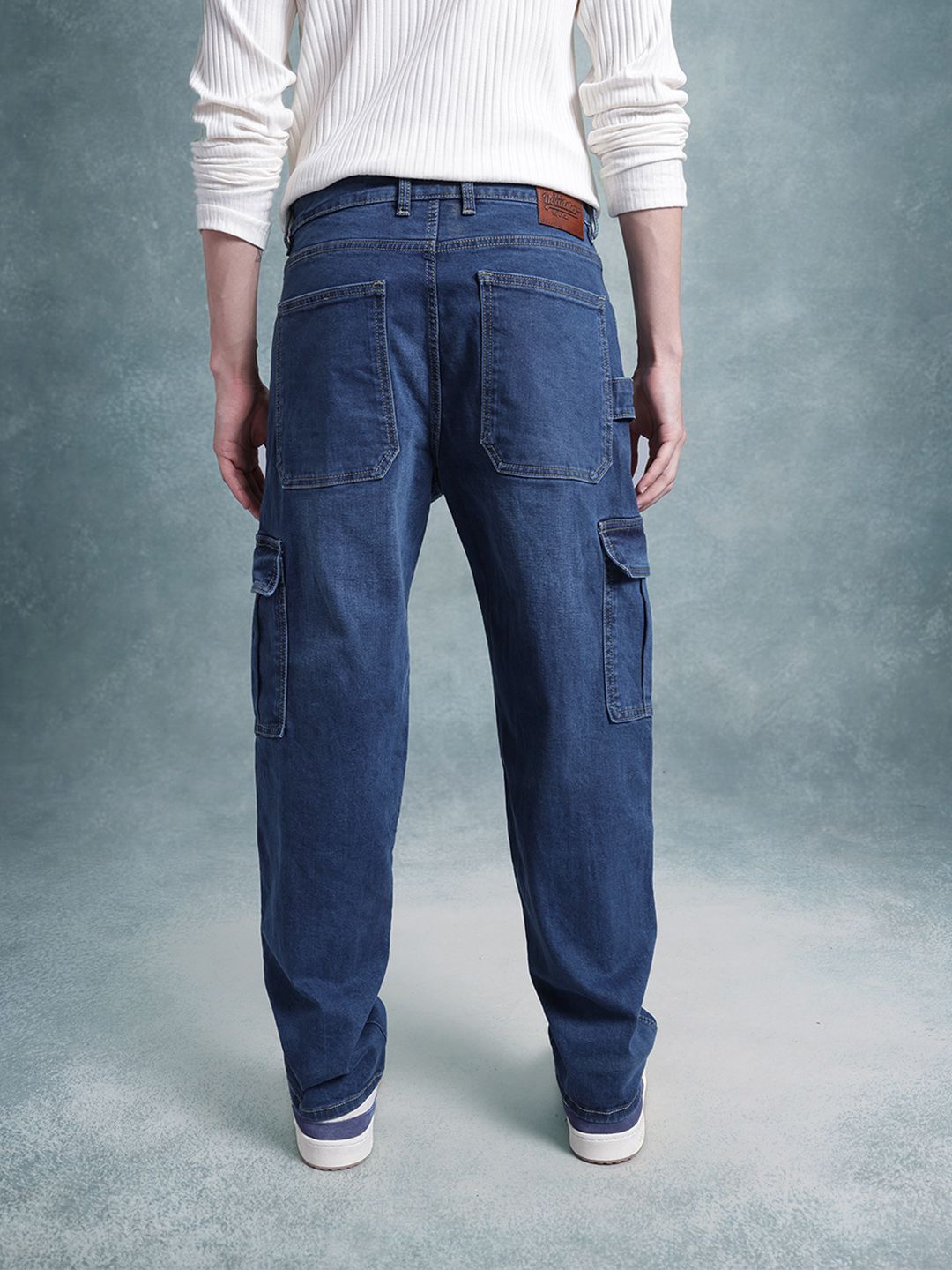 Buy The Roadster Lifestyle Co. Men Relaxed Fit Mid-Rise Light Fade