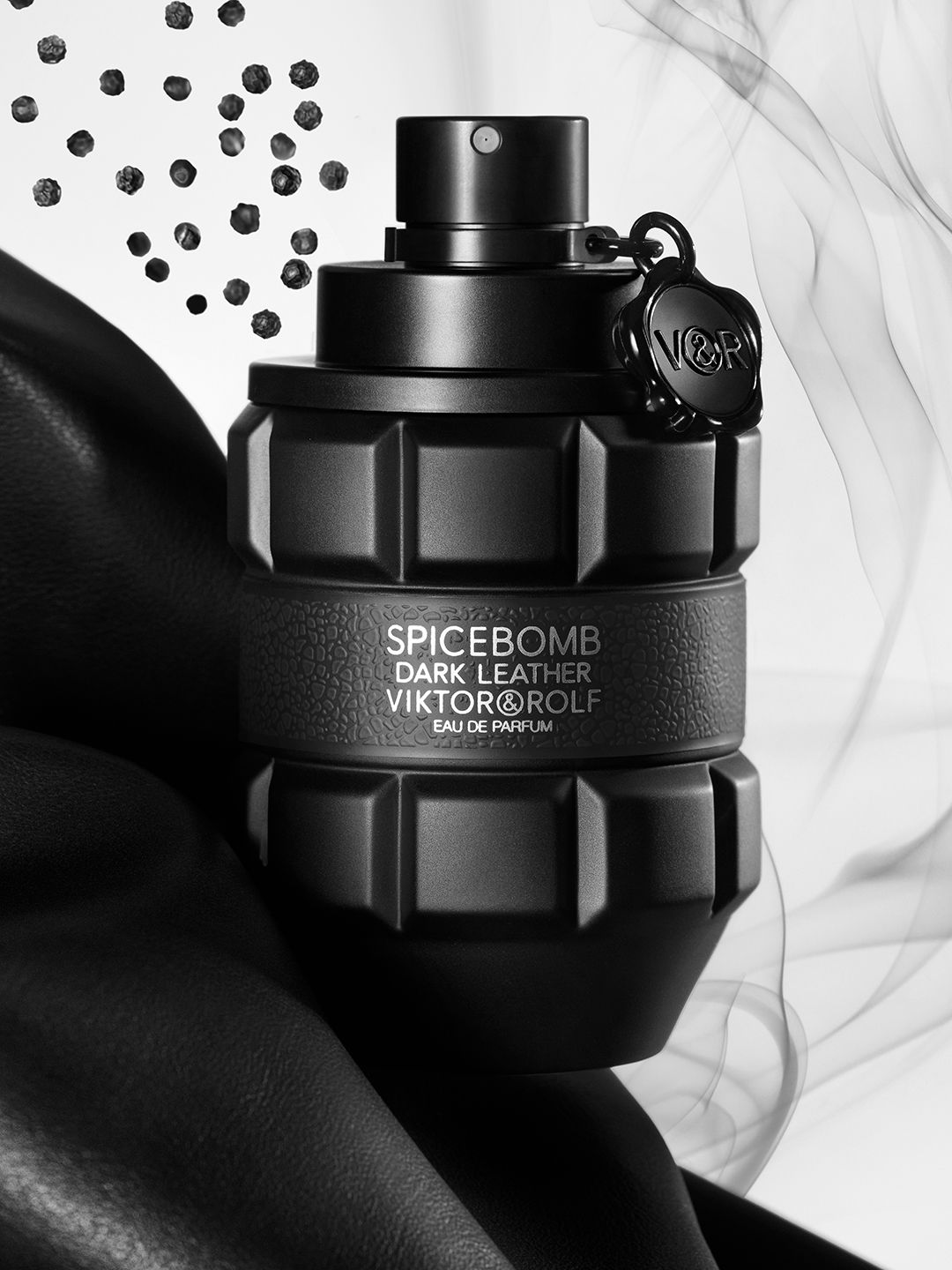Buy VIKTOR&ROLF Men Spicebomb Dark Leather Long Lasting Eau De