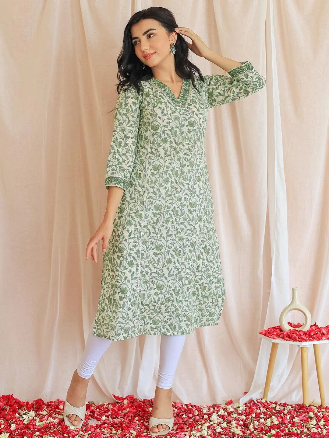 Libas Libas Floral Printed V Neck Pure Cotton Kurta