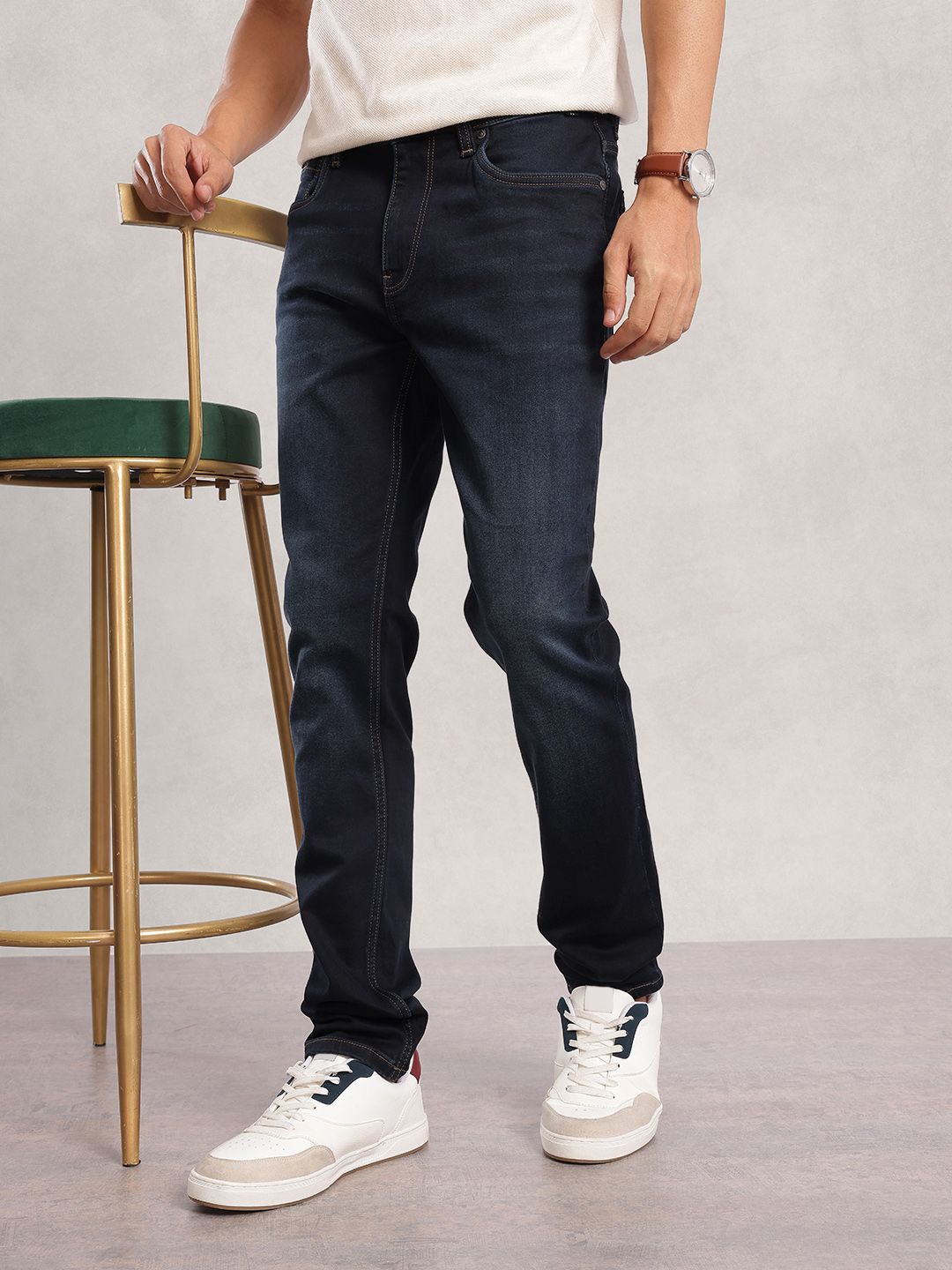 Nautica Men Slim Fit Light Fade Stretchable Jeans