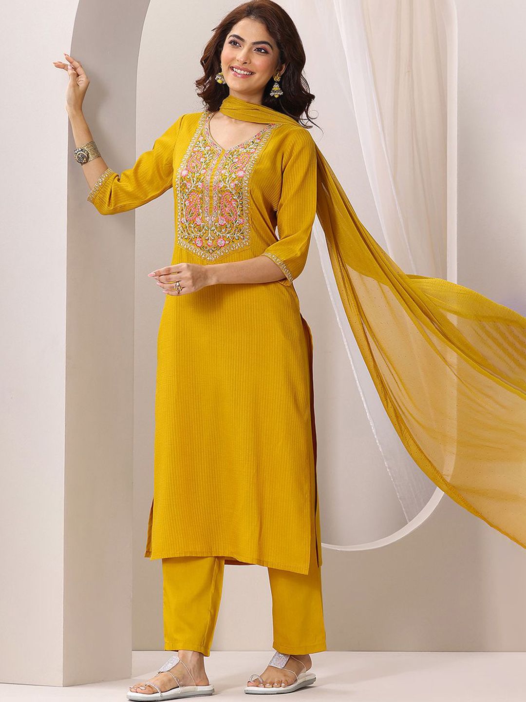 Women Yoke Design Kurta with Trousers With Dupatta Gerua By Libas Women Floral Yoke Design Regular Sequinned Kurta with Trousers & With Dupatta