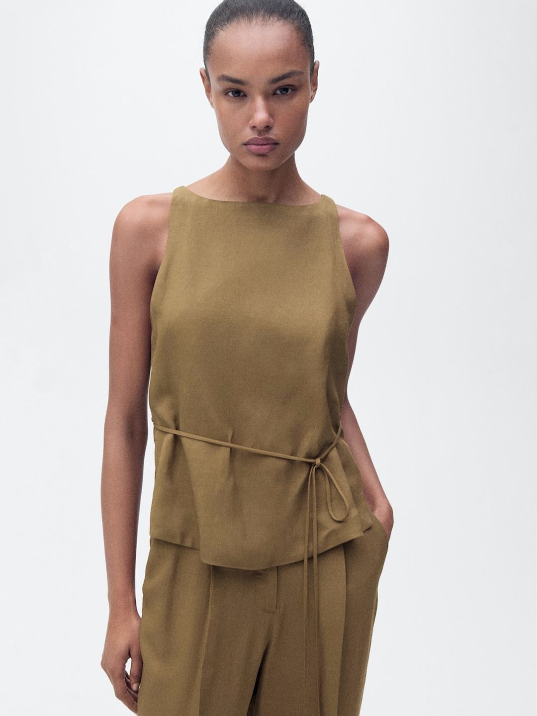 Sleeveless Side Slit Top With Belt