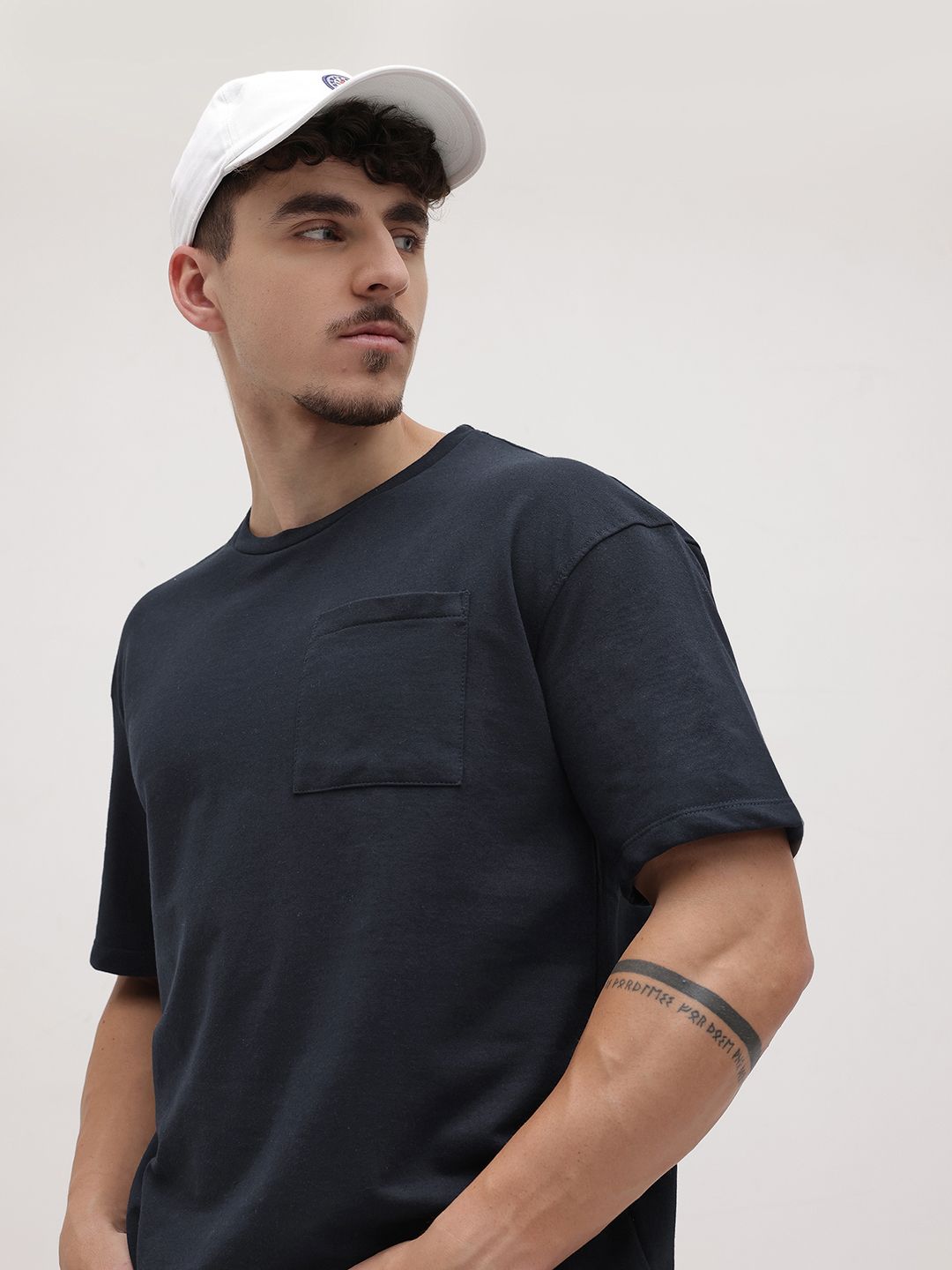 The Roadster Lifestyle Co. Men Relaxed Fit T-shirt