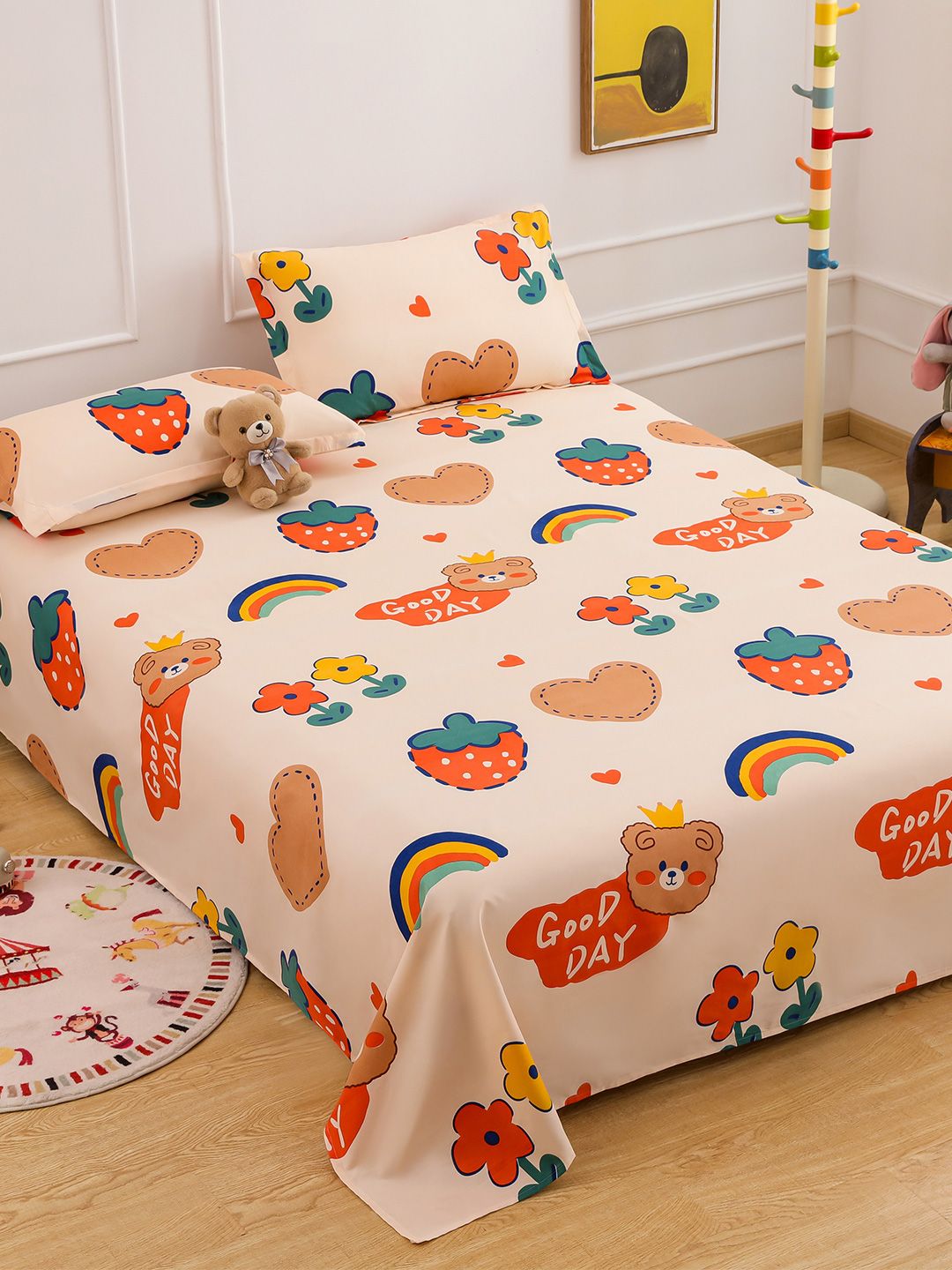 Story@home Orange & Green Cartoon Characters 180 TC Queen Bedsheet with 2 Pillow Covers