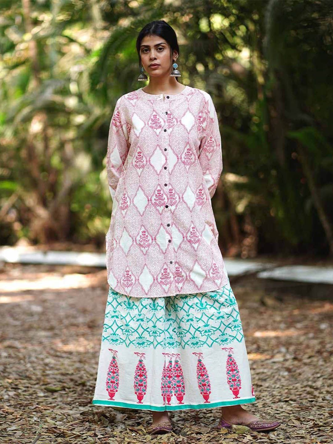 Chidiyaa Ethnic Motifs Printed Pure Cotton Straight Kurta