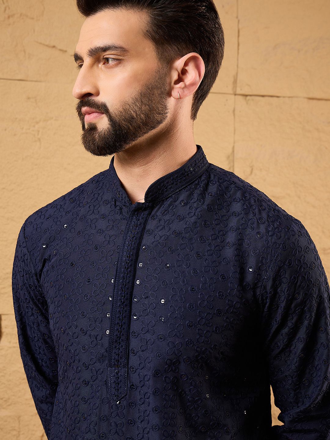 House of Pataudi Embroidered Sequinned Mandarin Collar Straight Kurta