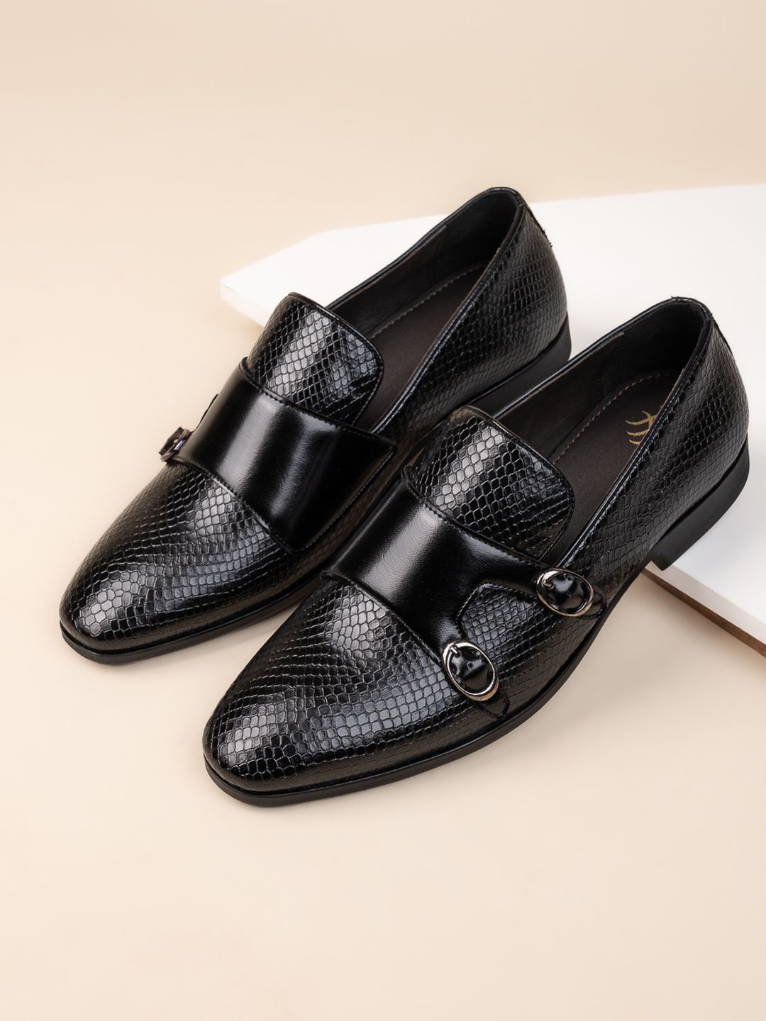 House of Pataudi Men Textured Formal Monks