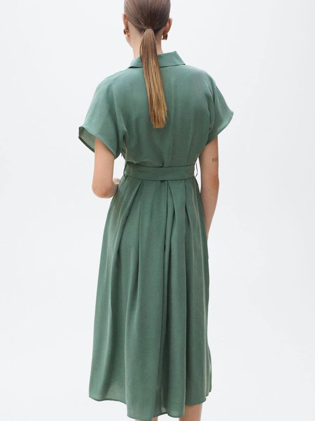Shirt Collar Pleated Detail Extended Sleeves A-Line Midi Dress with Belt