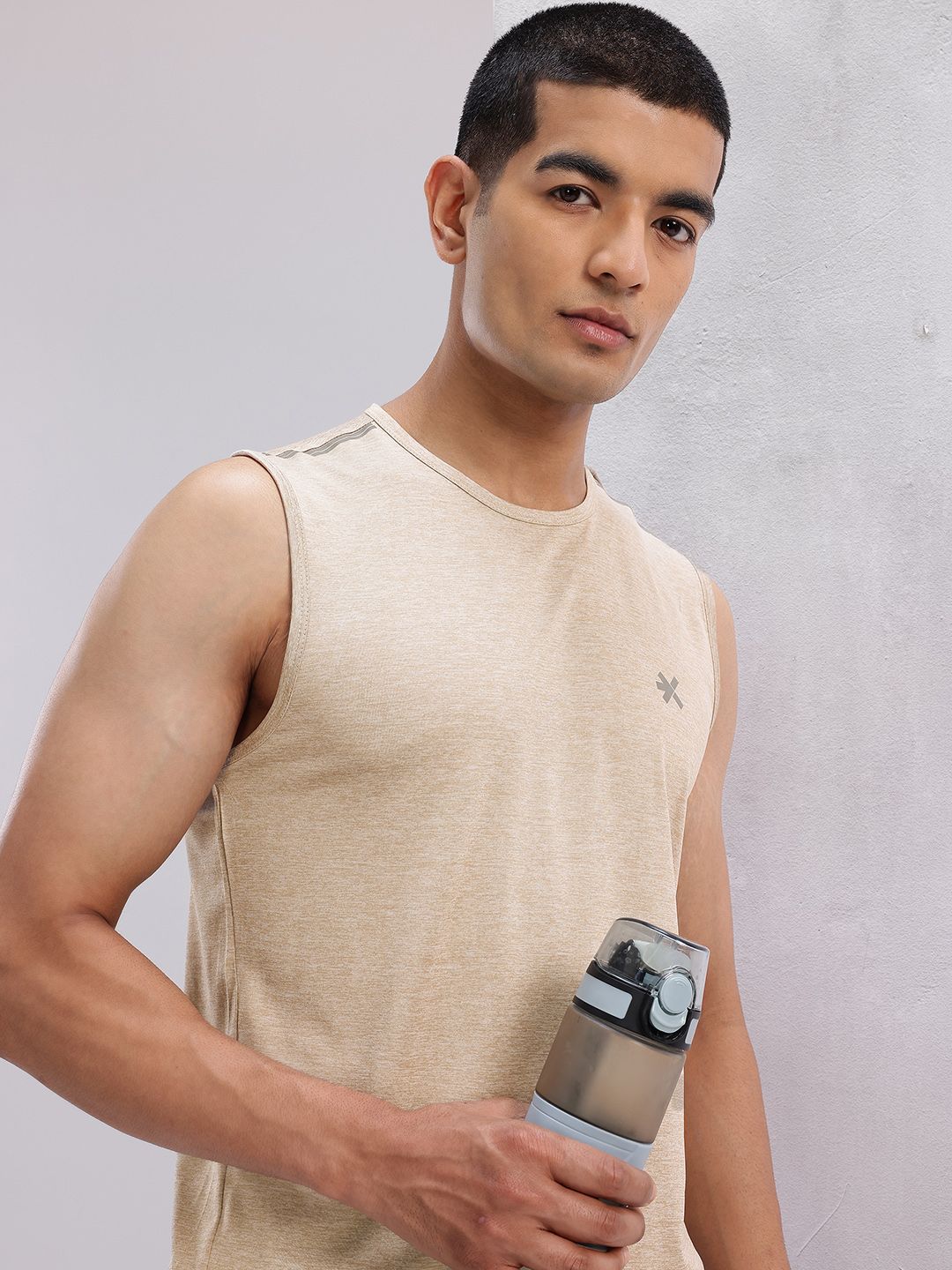 HRX by Hrithik Roshan Solid Sleeveless T-shirt