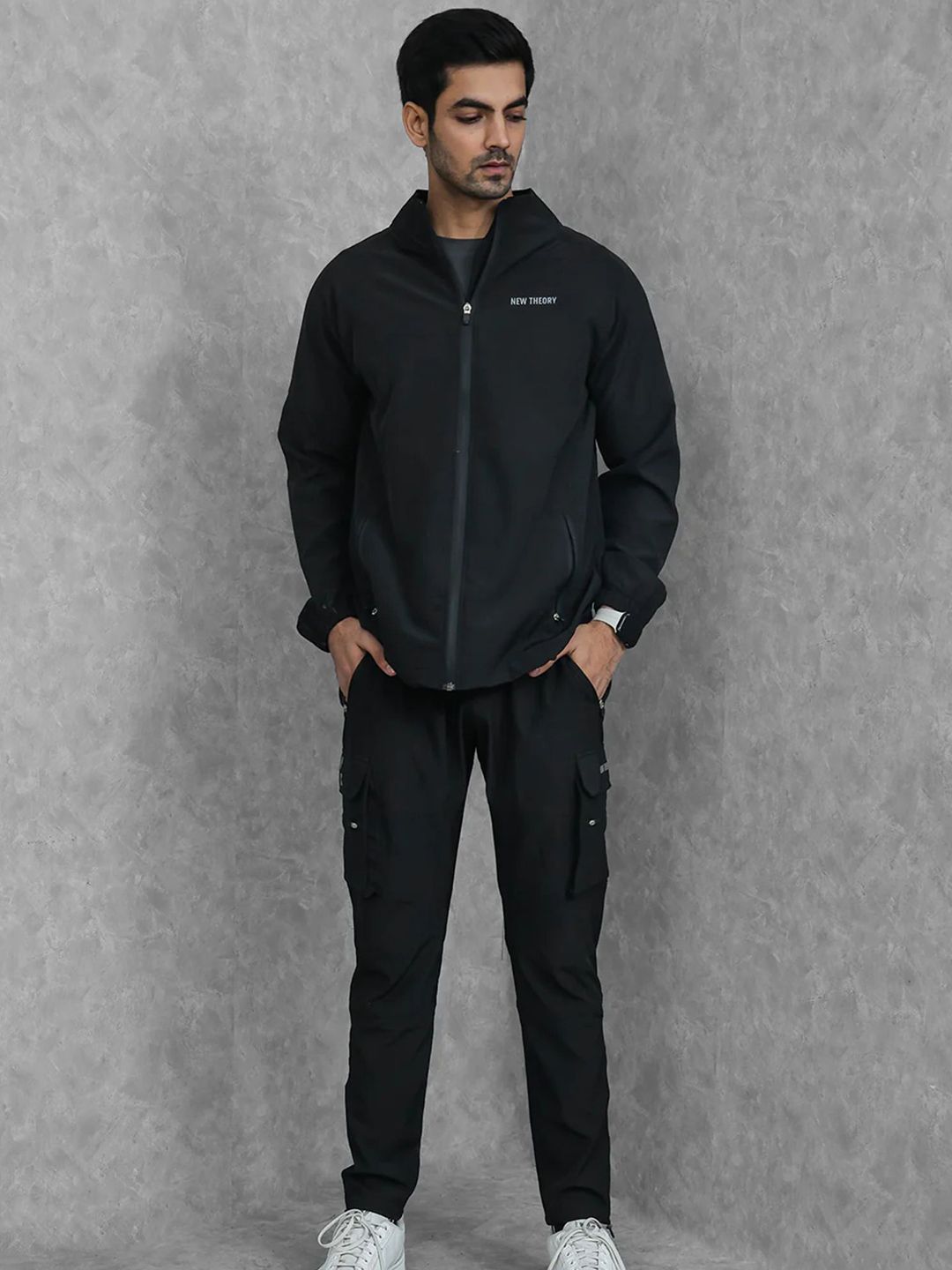 New Theory Stand Collar Windcheater And Water Resistant Running Sporty Jacket