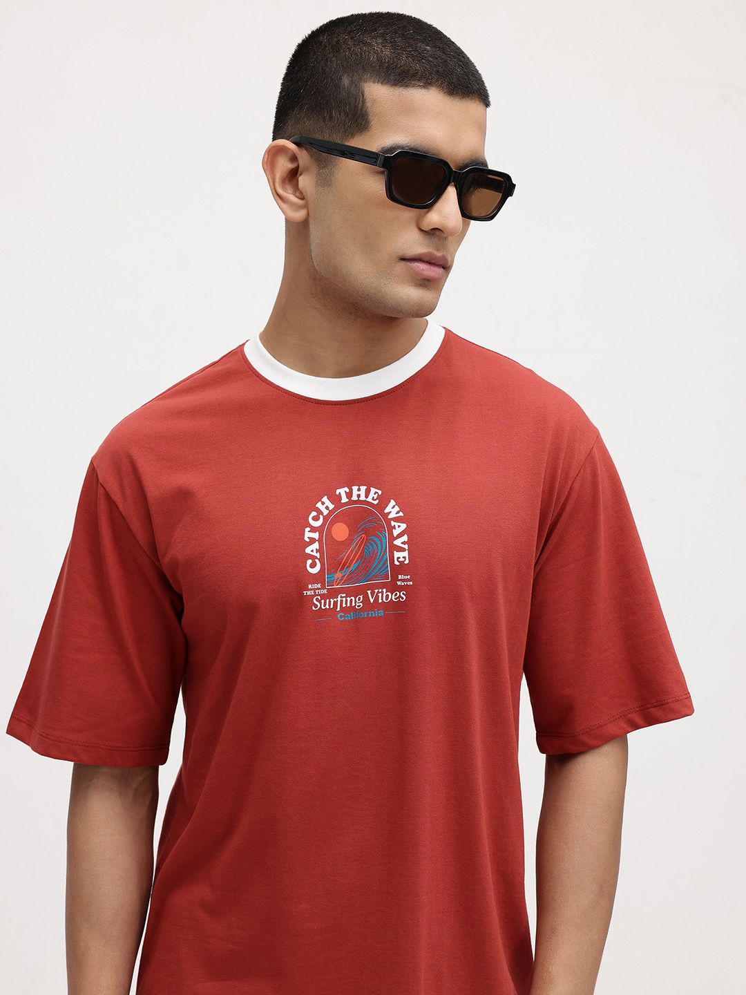 The Roadster Lifestyle Co. Solid Regular-Fit T-shirt