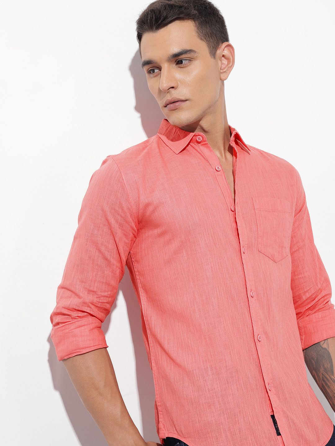The Roadster Lifestyle Co. Solid Cotton Linen Regular Fit Shirt