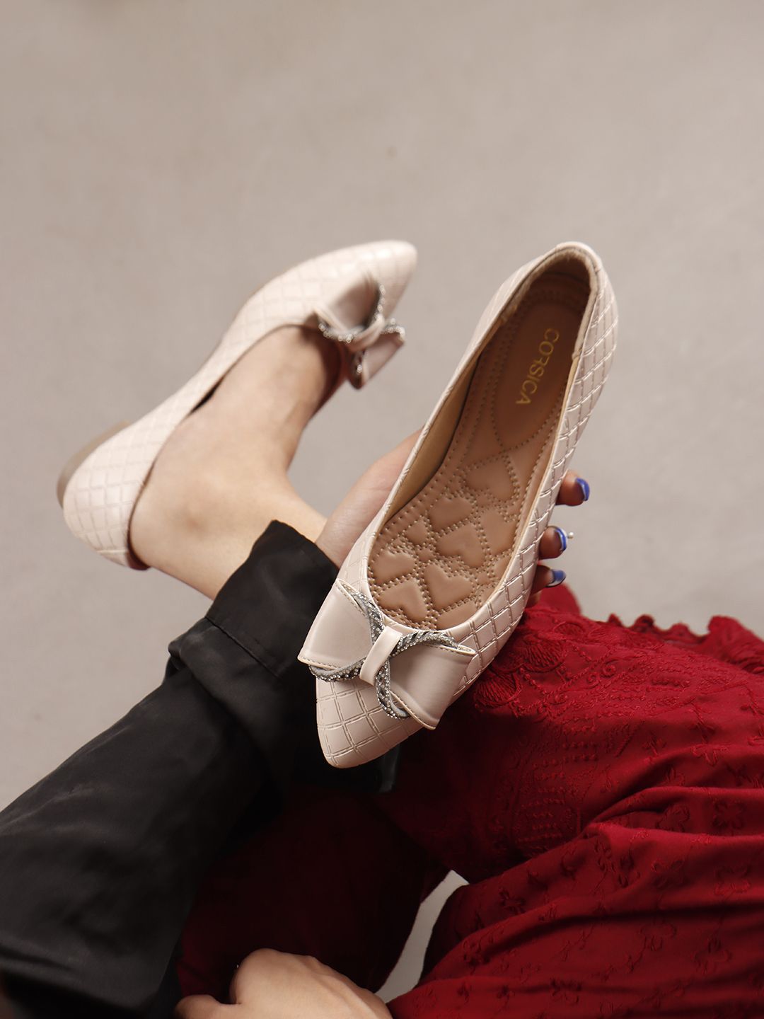 CORSICA CORSICA Women Slip-On Pointed Toe Ballerinas With Bow Details