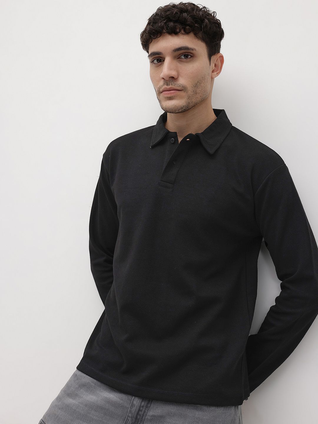 The Roadster Lifestyle Co. Solid Polo Collar T-shirt