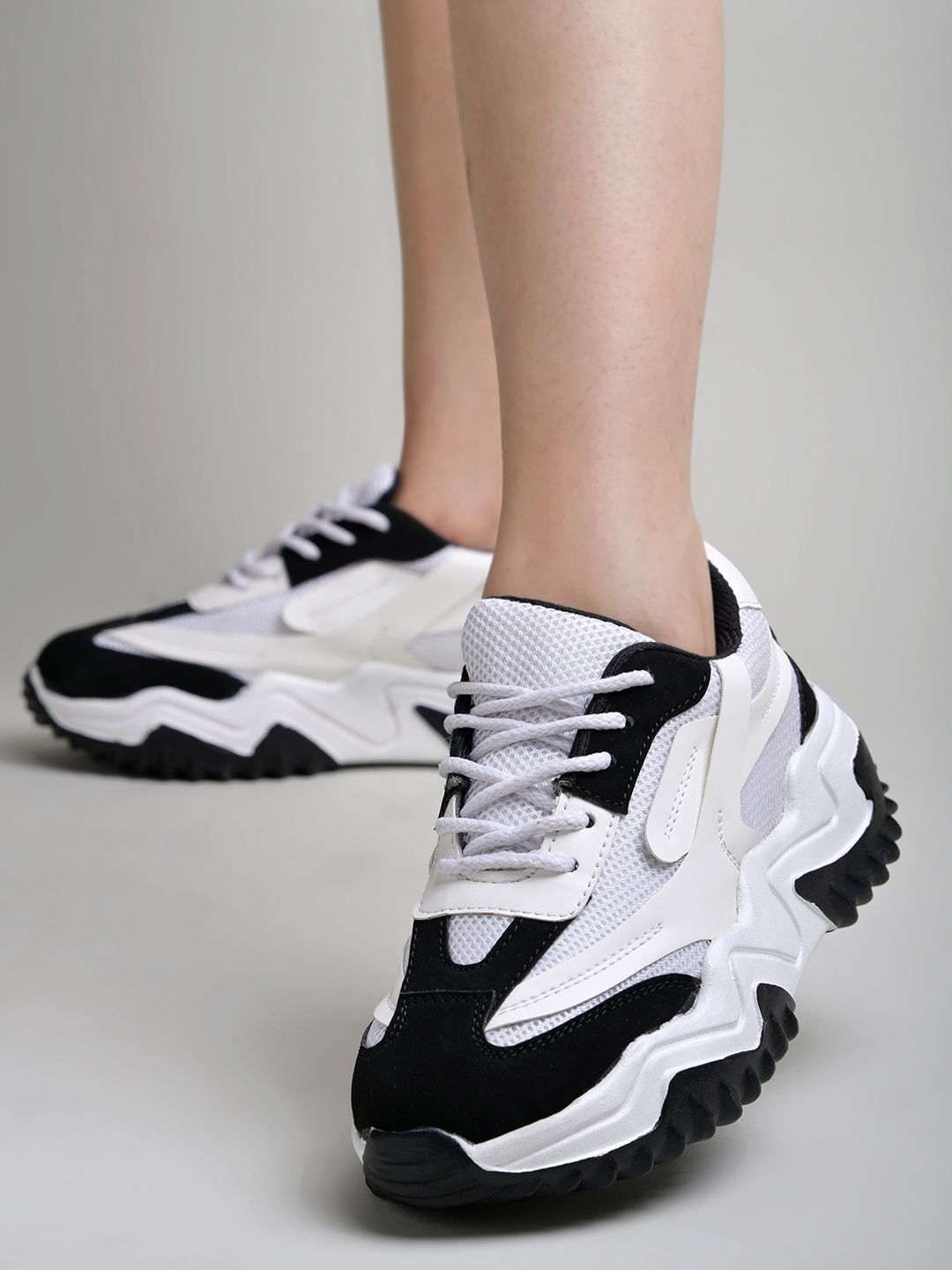 Stylestry Women Colourblocked Sneakers