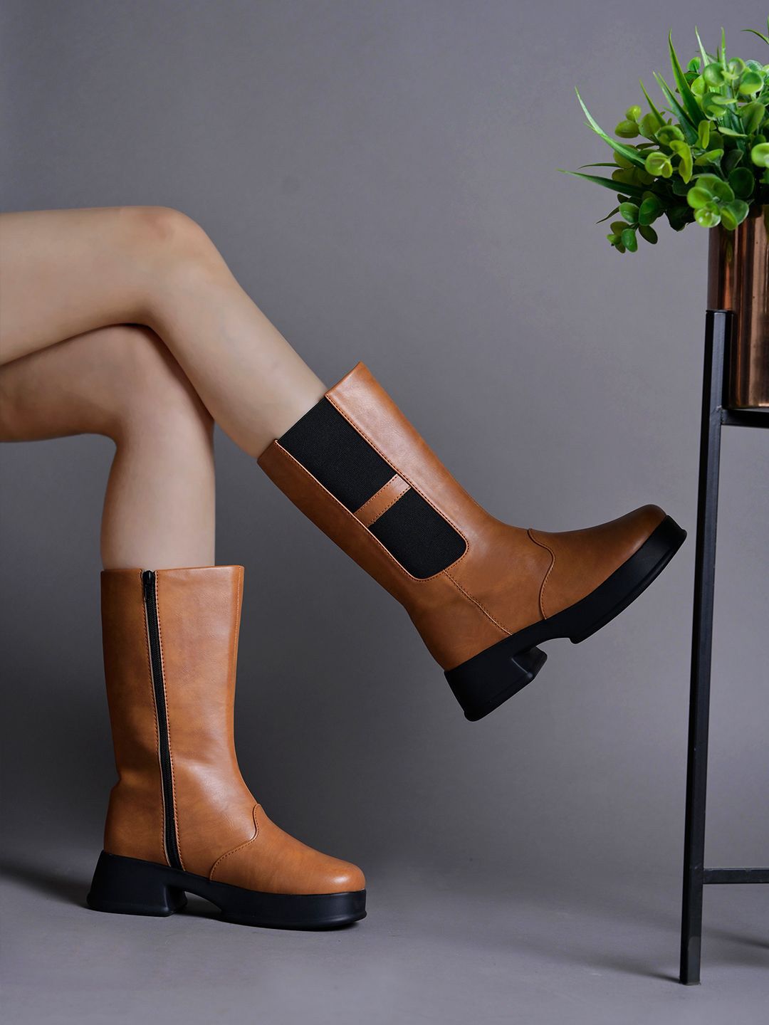 Stylestry Stylestry Women Block-Heeled Chelsea Boots