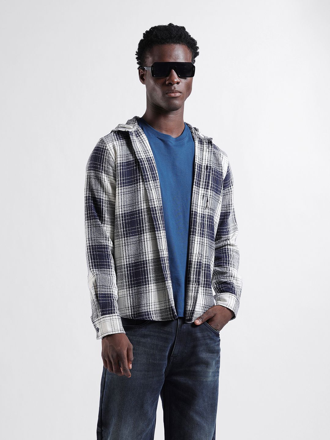 Buy The Indian Garage Co Men Regular Fit Checked Casual Hooded