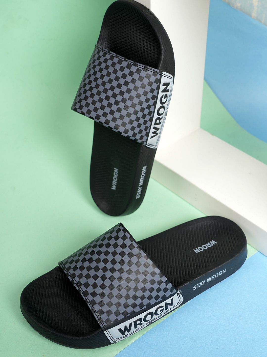WROGN Men Checked Printed Synthetic Sliders Flip Flops