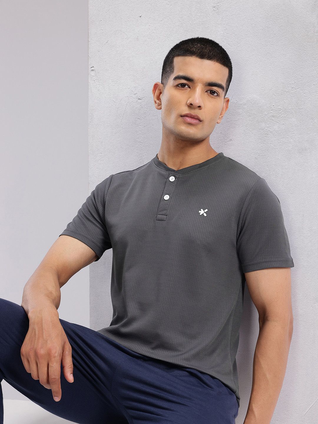 HRX by Hrithik Roshan Solid Regular Fit T-shirt