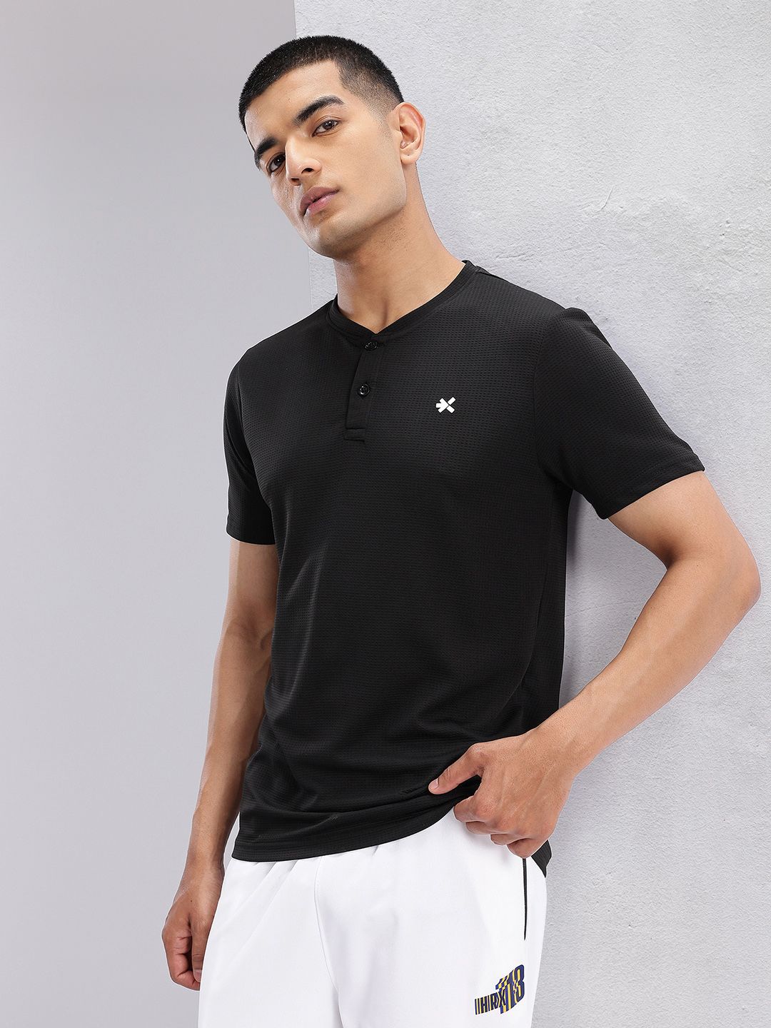 HRX by Hrithik Roshan Solid Regular Fit T-shirt